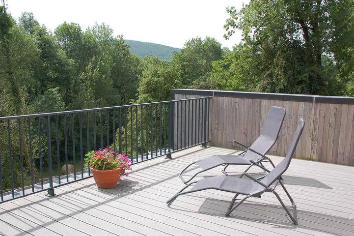 Gîte pour 5 personnes, avec terrasse, animaux acceptés dans Fontrieu - 4