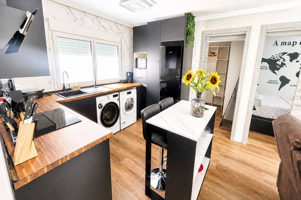 Entire apartment, Golf y Playa - by Wehomes in Santander, Cantabrian Coast