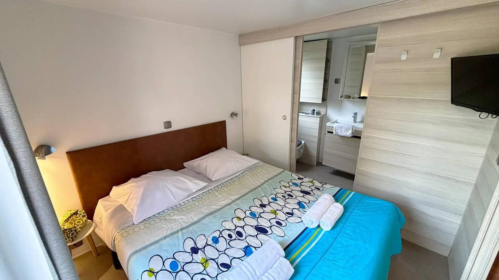 Zecamping 5 étoiles espace aquatique locatif Tv Lv clim 43m2 in Le Muy, Mittelmeerküste (Frankreich)