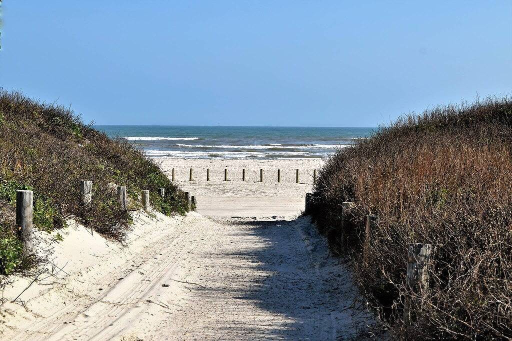 19Lp - Fun Beach House-Promenade zum Strand mit Blick auf das Meer, 6 Personen in Port Aransas, Mustang Island