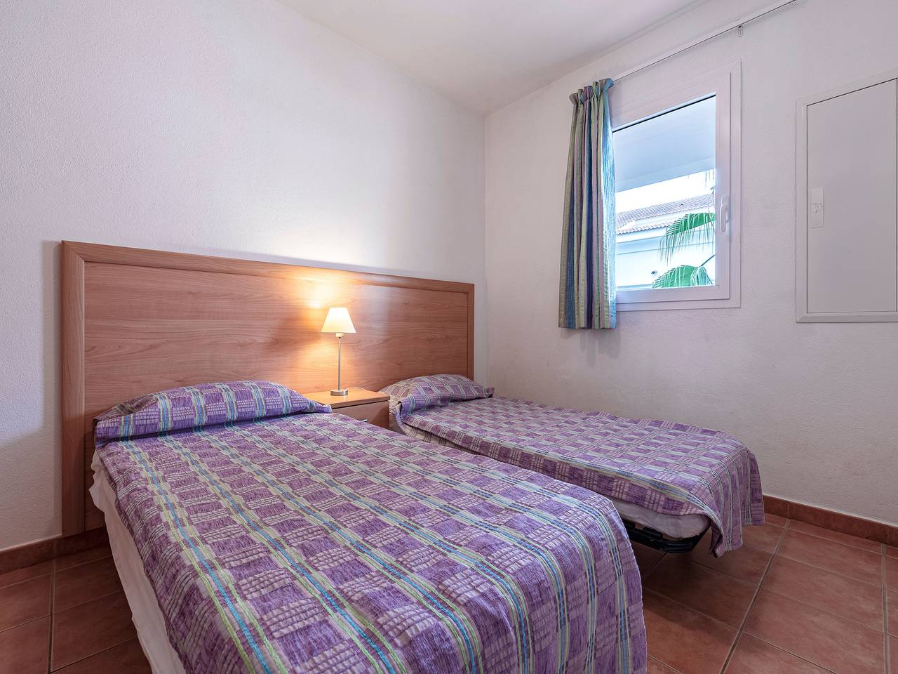 Ganze Wohnung, Ferienwohnung für 6 Personen mit Balkon in Moriani-Plage, Corte und Umgebung