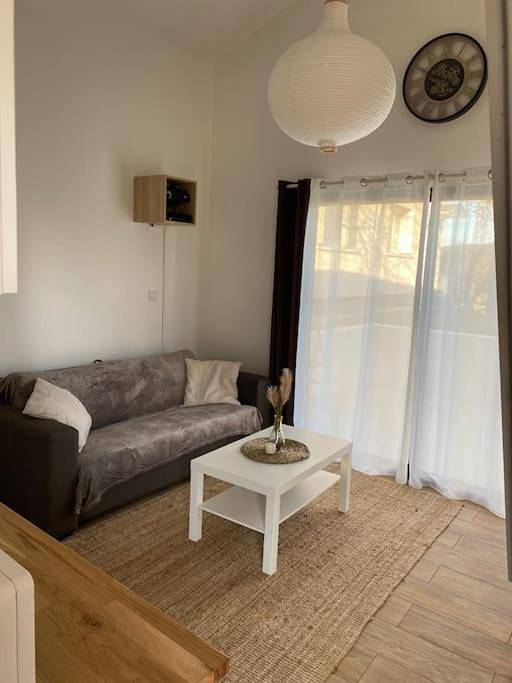 Appartement entier, One-Bedroom Apartment in Tremblay-en-France, Seine-Saint-Denis