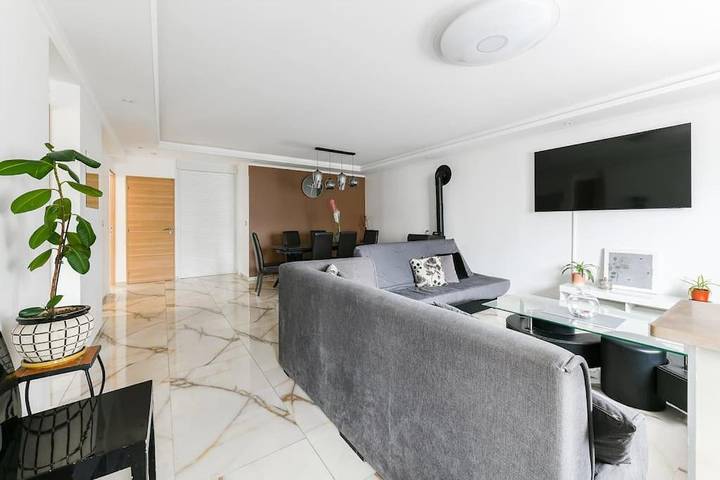 Gîte pour 5 personnes, avec terrasse et jardin à Les Mureaux - 4