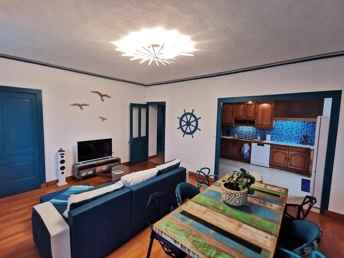 Appartement entier, Two-Bedroom Apartment in Chamblay, Jura