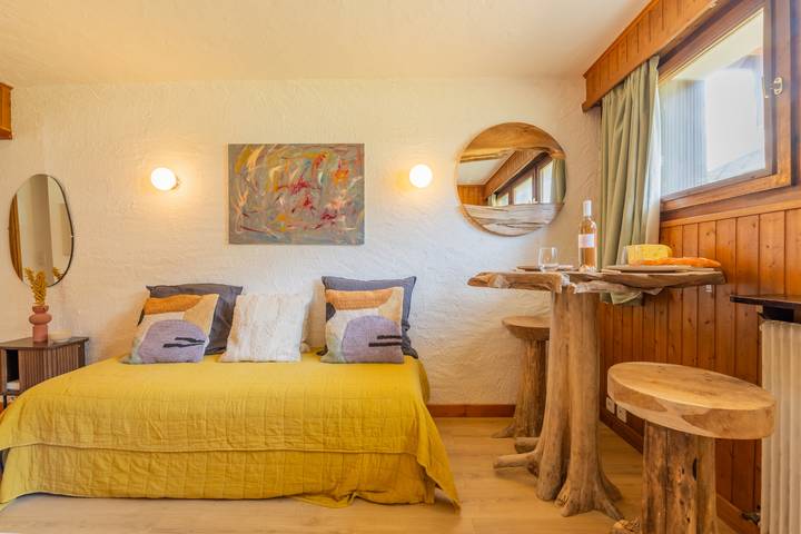Ganze Wohnung, Studio de Balme w/Shared Pool & Near Slopes in Les Grandes Montets, Chamonix