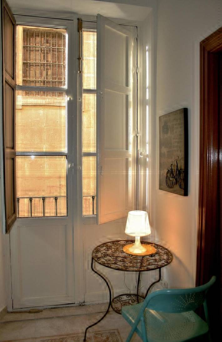 Apartamento entero, Apartamento 'Alcaicería' con Balcón, Wi-Fi y Aire Acondicionado in Centro-Sagrario, Granada