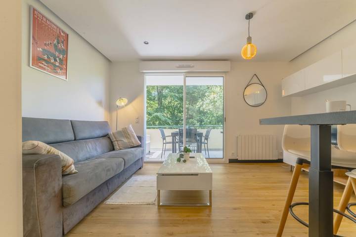 Ganze Wohnung, Ferienwohnung für 4 Personen mit Terrasse in Tarnos, Côte d’Argent
