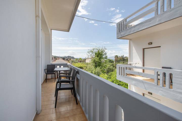 Ferienwohnung für 4 Personen, mit Garten und Kinderpool - 1