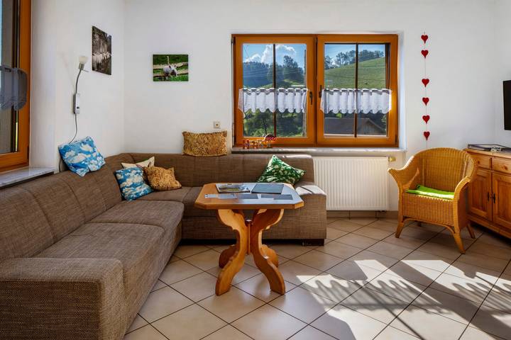 Ganze Wohnung, Hinterbauernhof Eschbach 'Ferienwohnung Pferdeglück' in Stegen, Südschwarzwald