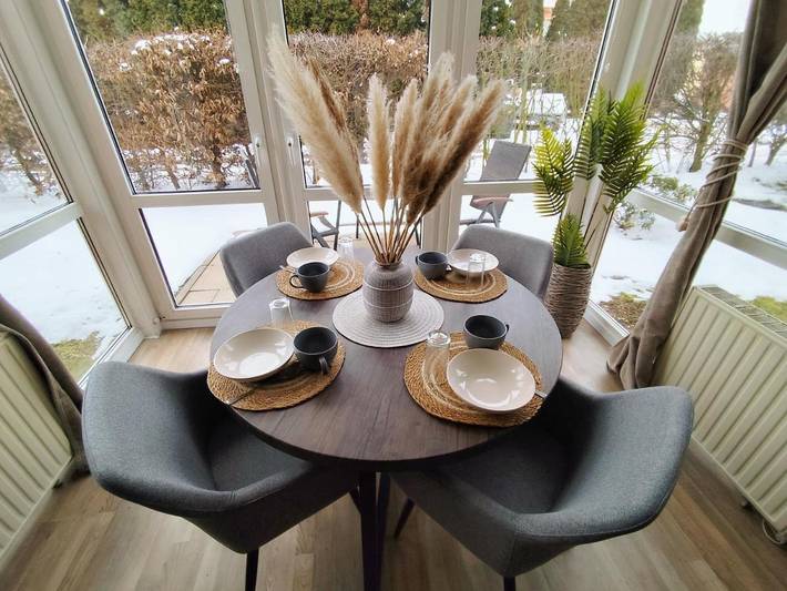 Ferienwohnung für 5 Personen, mit Garten und Ausblick sowie Terrasse am Zwenkauer See - 2