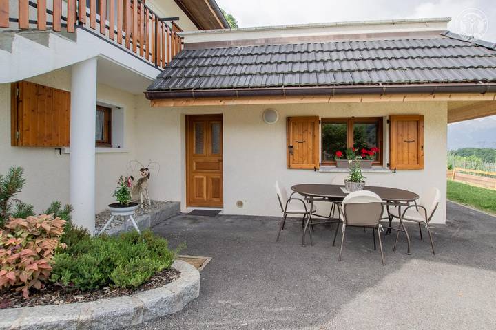 Gîte pour 2 personnes, avec Terrasse et Jardin à Venthon