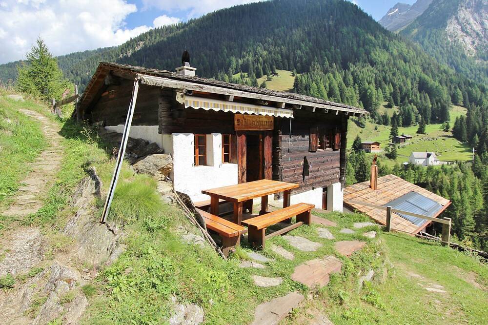 Chalet im Binntal-Langtal mit Garten in Grengiols, Östlich Raron