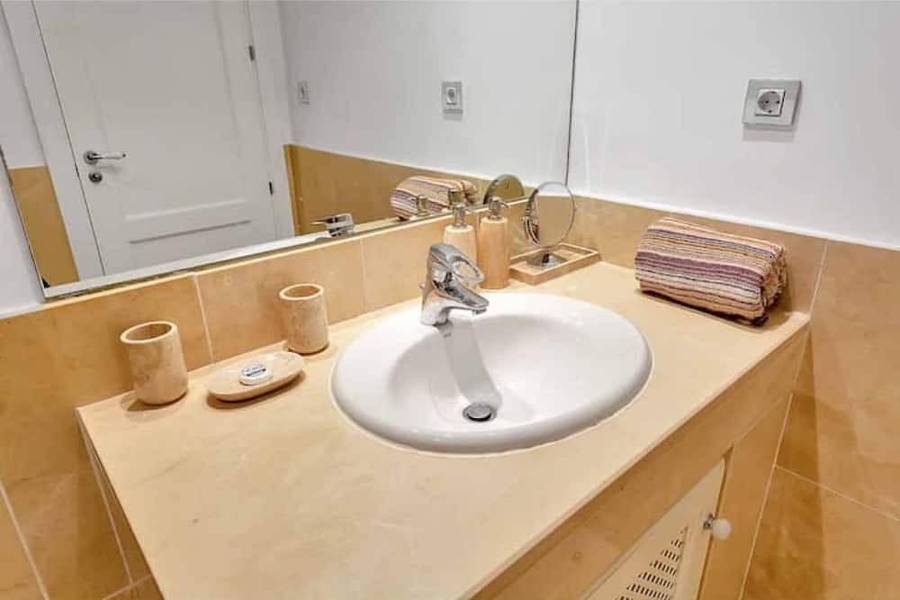 Entire apartment, Yolo Spaces - Sotogrande - Puerto Luxury Apartment in Sotogrande, San Roque