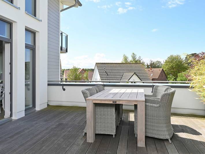 Ferienwohnung für 5 Personen, mit Balkon und Terrasse sowie Whirlpool und Sauna