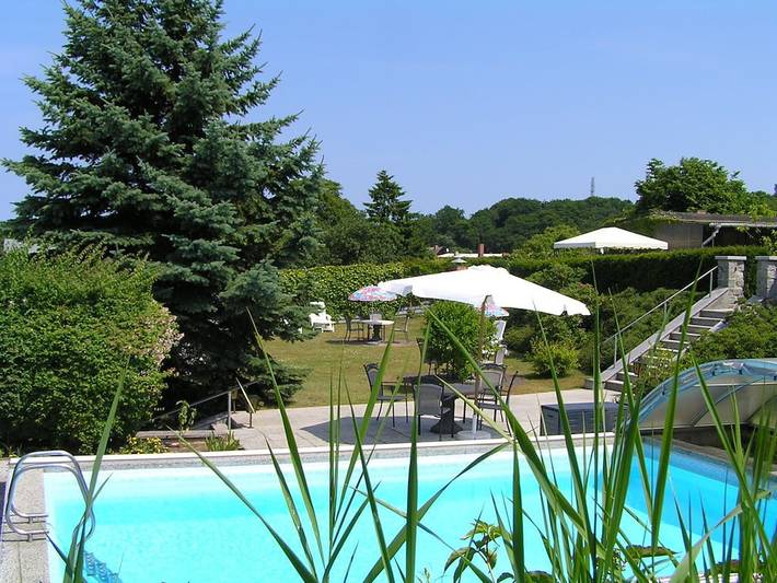Ferienhaus für 3 Personen, mit Garten und Terrasse sowie Sauna und Pool in Heringsdorf