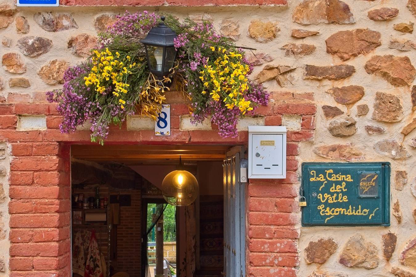 Maison de vacances 'La Casina Del Valle Escondido' avec vue montagne, piscine privée et Wi-Fi in Valderrueda, Chaîne Cantabrique
