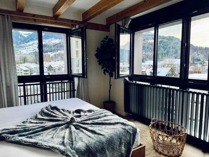 Apartamento de vacaciones para 6 personas, con sauna y vistas al lago además de vistas y terraza - 1