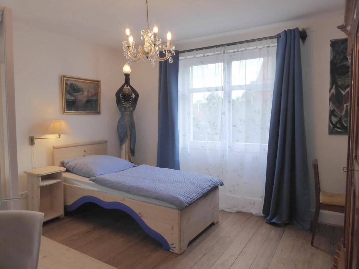 Pension Zur Rose in Weil am Rhein, Südschwarzwald