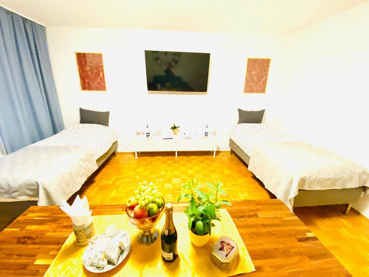 Ganze Wohnung, Welcome to Messe!-Two-Bedroom Apartment&Balcony in Laatzen, Hannover und Umgebung