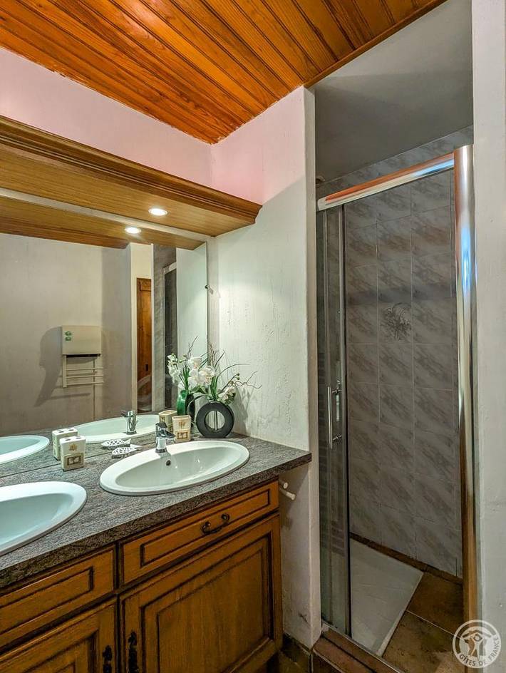 Chalet Larritou in Cirès, Pyrénées