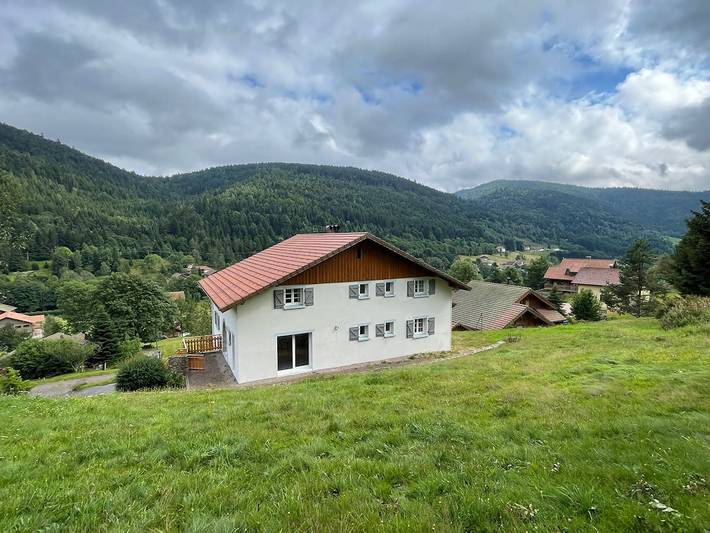 Gîte pour 13 personnes, avec terrasse dans La Bresse-Hohneck - 2