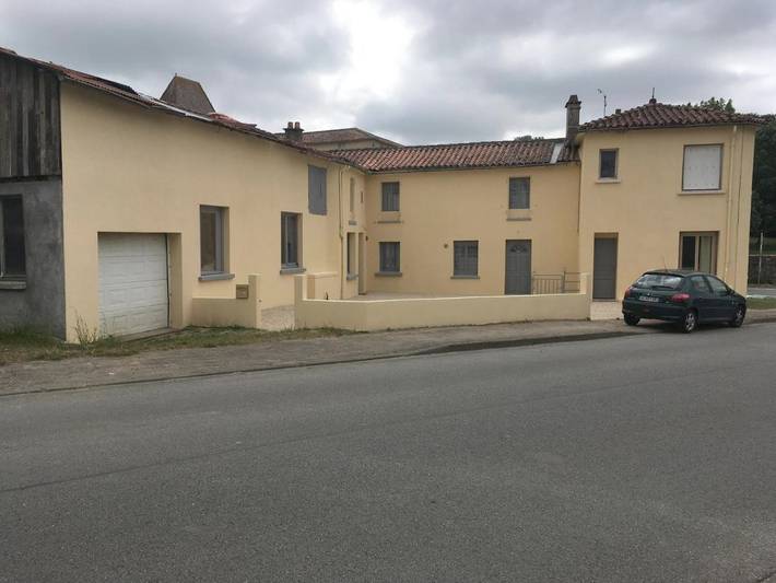 Gîte pour 6 personnes, avec terrasse dans Manoir Des Sciences Reaumur