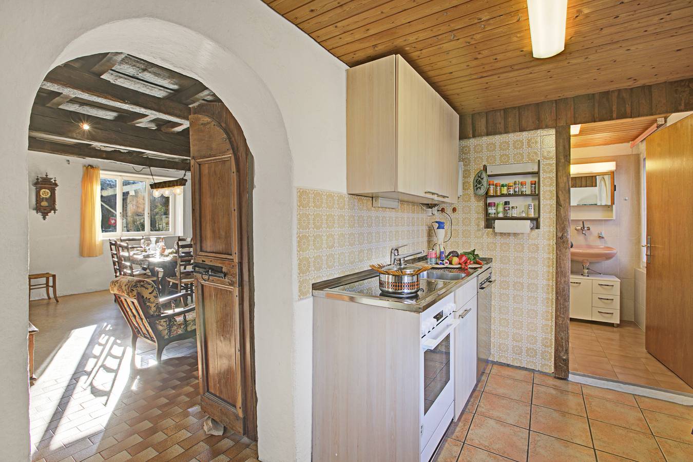 Ganze Wohnung, Historical Caslano 1 in Caslano, Luganersee