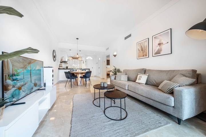 Apartamento de vacaciones para 4 personas, con piscina y jardín en Costa del Sol