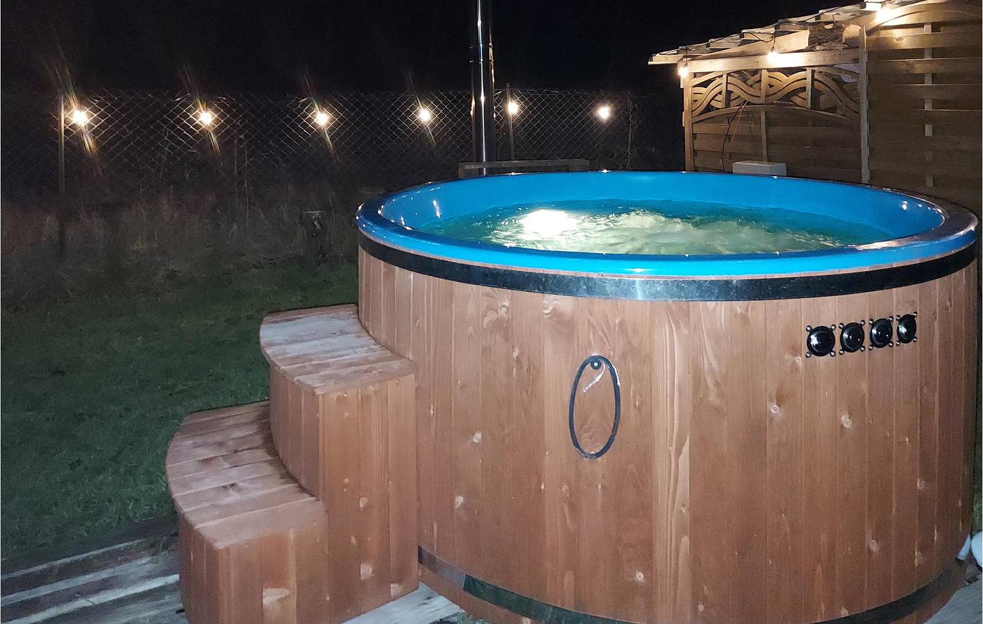 Ferienhaus für 6 Personen mit Terrasse in Powiat Sławieński