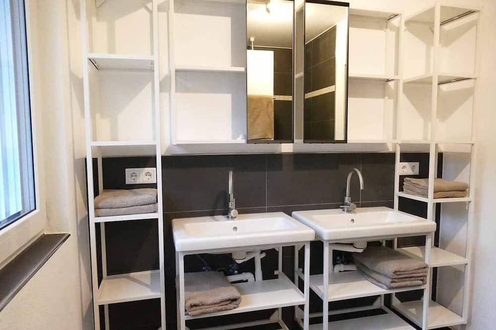 Ganze Wohnung, Lichtdurchflutete Ferienwohnung (88qm) mit Wohnküche in Pleinfeld, Fränkisches Seenland