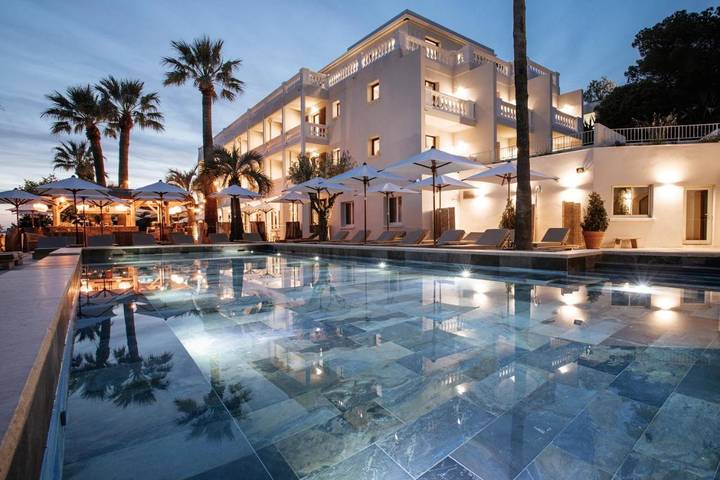 Hôtel pour 2 personnes, avec vue ainsi que jardin et piscine