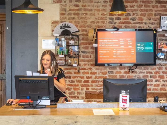 Hôtel pour 2 personnes, avec terrasse et vue, animaux acceptés à Douai - 2