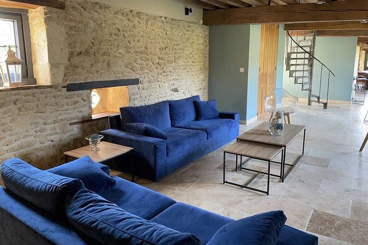 Gîte pour 10 personnes, avec terrasse et jardin dans Montreuil-sur-Barse