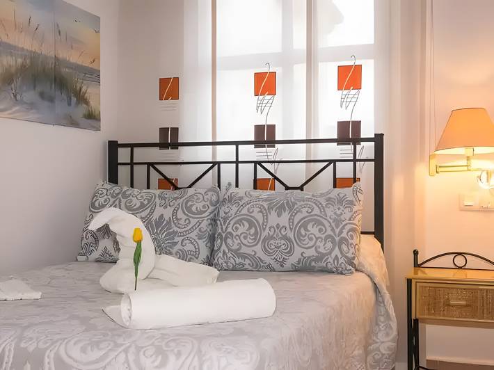 Ganze Wohnung, Ferienwohnung 'Bahía D'Or Plaza' mit Klimaanlage in Chiclana de la Frontera, Costa de la Luz