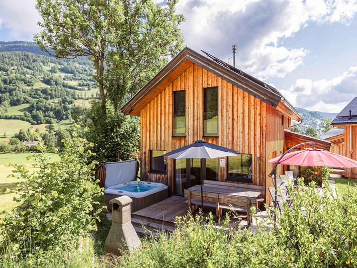 Ferienhaus für 11 Personen, mit Terrasse und Whirlpool sowie Garten und Sauna in Kreischberg