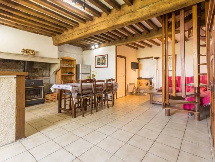 Ruhiges Haus im Morvan, ideal für Wanderungen und Wassersport in Marigny-l'Église, Naturpark Morvan