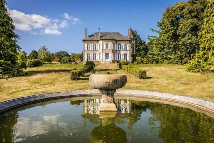 Maison de vacances pour 15 personnes, avec Terrasse ainsi que Jardin et Piscine