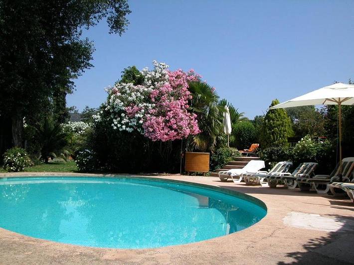 Chambre d’hôte pour 2 personnes, avec jardin ainsi que jacuzzi et piscine, animaux acceptés - 1