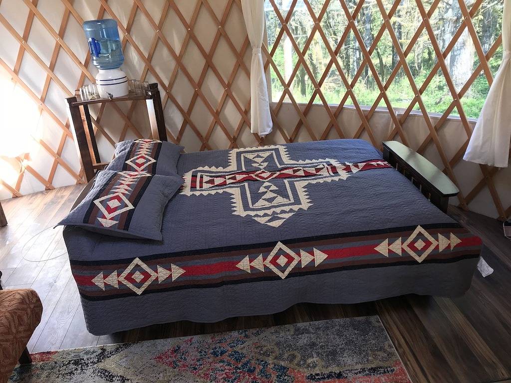 Luxury Wine Country Yurt Ideal für jede Jahreszeit in Yamhill County