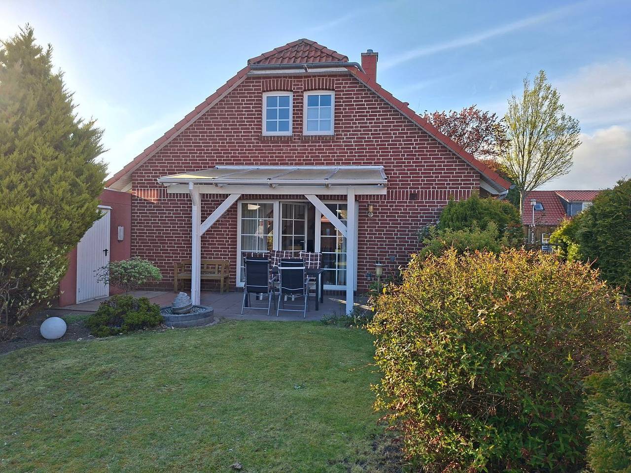 Freistehendes Ferienhaus in Norden mit Garten, Kaminofen & Terrasse in Norden, Norden und Umgebung