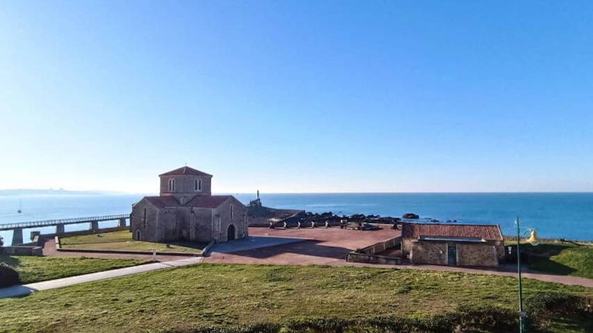 Gîte pour 5 personnes, avec balcon dans Prieure Saint Nicolas Les Sables D Olonne