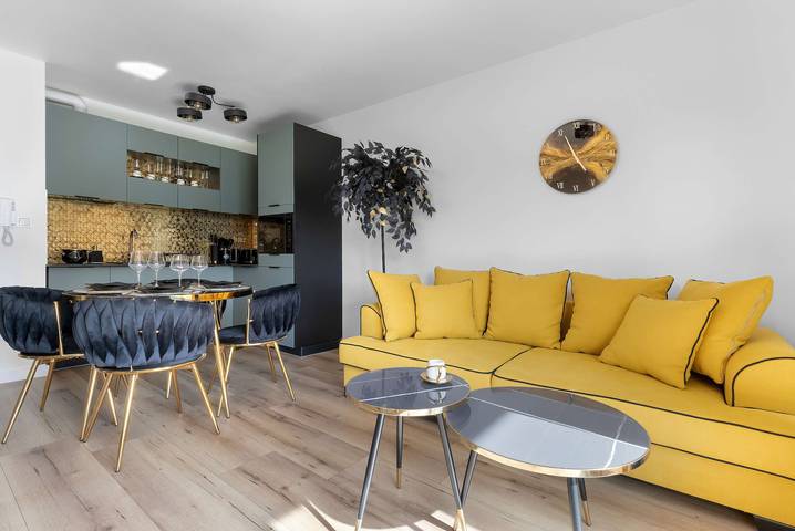 Apartament wakacyjny dla 4 osób, z Ogród w Jastrzębia Góra