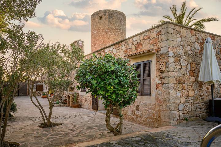 Ferienhaus 'Villa Moli De Ca N'orell' mit privatem Pool, Gemeinschaftsterrasse und Wlan in Santanyí, Mallorca Süden