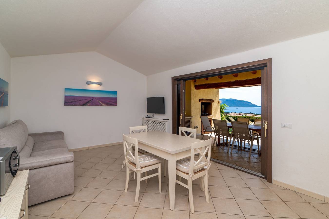 Villa 'Daniela' met zeezicht, wifi en airconditioning in Costa Smeralda