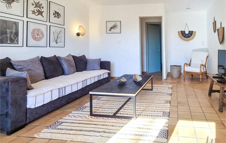 Alquiler de 130 m2 con aparcamiento, TV, jardín y WiFi in Le Grand-Village-Plage, Côte de Beauté
