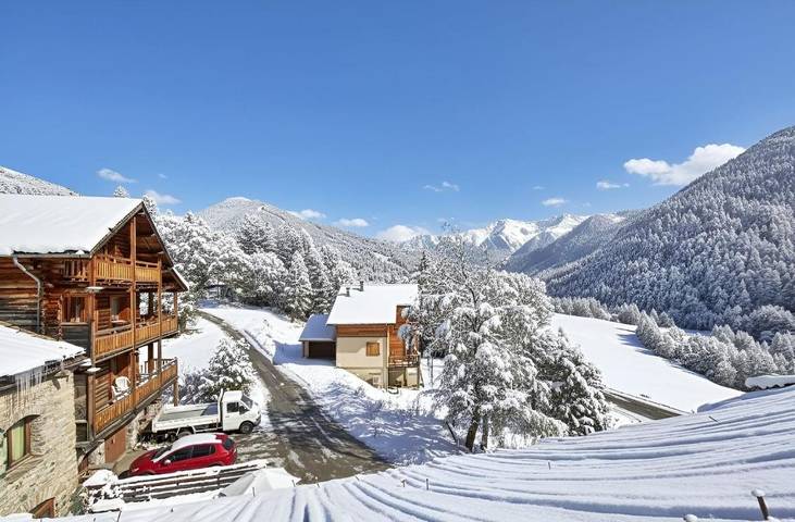 Chambre d’hôte pour 7 personnes, avec balcon à Molines-en-Queyras - 2