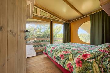 Camping for 5 People in Piombino, Tuscany, Photo 3