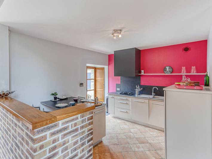 Location de vacances pour 6 personnes, avec vue ainsi que jardin et terrasse dans Val-Couesnon - 4