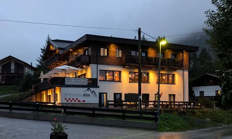 Ferienwohnung für 7 Personen, mit Terrasse und Ausblick - 1