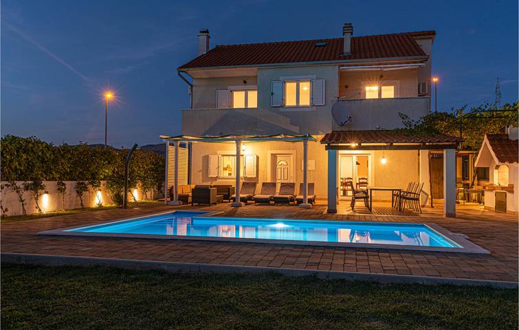 Ferienhaus für 9 Personen in Sibenik - 2